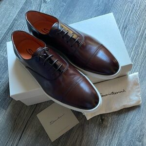 Santoni mens oxford shoes. Brown. Sz 10 never worn.